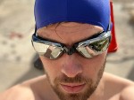 Hướng dẫn cách đeo kính bơi đúng cách thuận lợi bơi dưới nước